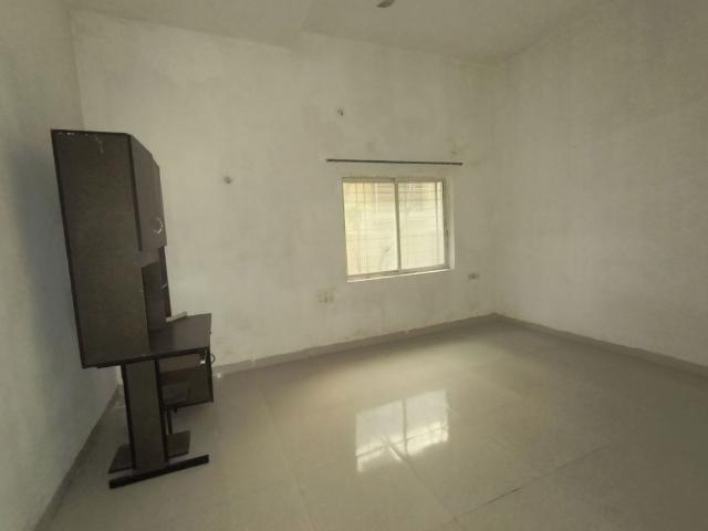 Resale | 4 BHK 2000 Sq.Ft. Villa in Dhayari