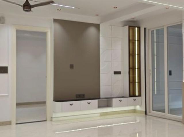 Resale | 4 BHK + 2000 Sq.Ft. Apartment in Sector 10 Dwarka