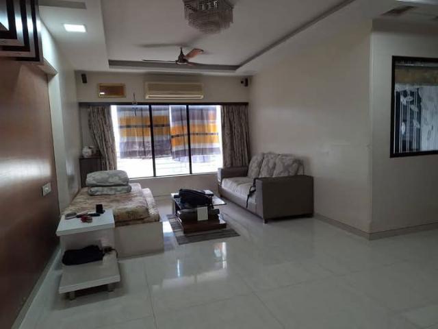 Resale | 4 BHK 2001 Sq.Ft. Villa in Gadital