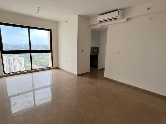 Resale | 4 BHK 2100 Sq.Ft. Apartment in Runwal Bliss Wing D