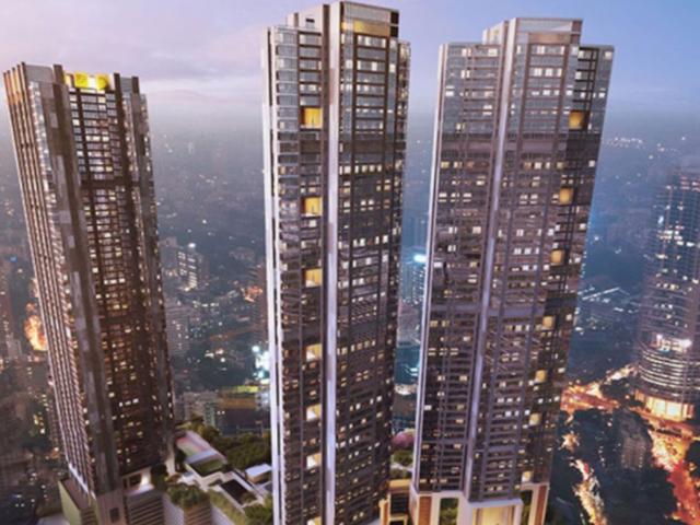 Resale | 4 BHK 2100 Sq.Ft. Apartment in Rustomjee Crown