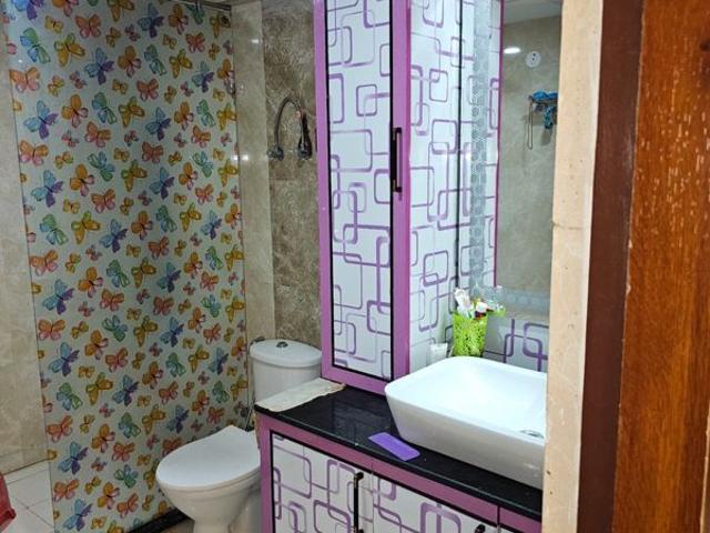 Resale | 4 BHK 2115 Sq.Ft. Apartment in Landcraft Golf Links