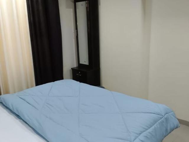 Resale | 4 BHK 2245 Sq.Ft. Apartment in Raheja Odyssey