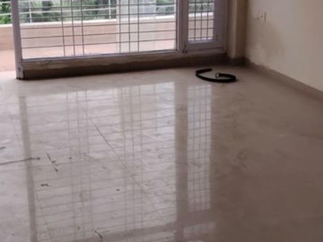 Resale | 4 BHK + 225 Sq.Ft. Villa in BPTP Parklands Villa