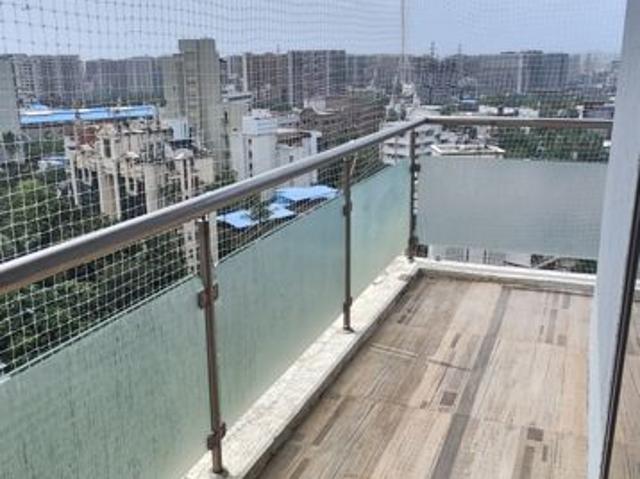 Resale | 4 BHK 2200 Sq.Ft. Apartment in Chembur Lotus CHS