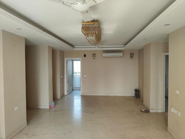 Resale | 4 BHK + 2226 Sq.Ft. Apartment in Sare Crescent Parc
