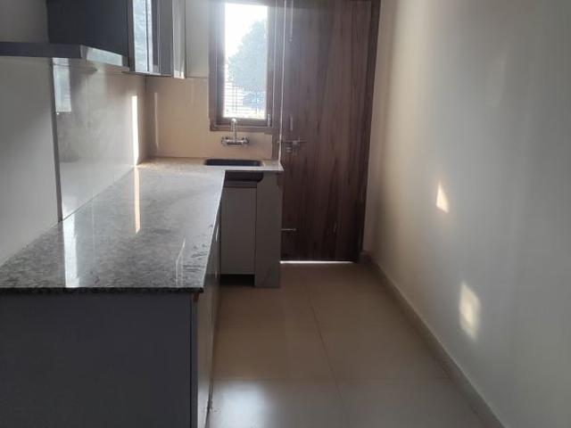 Resale | 4 BHK 2230 Sq.Ft. Apartment in Sector 89