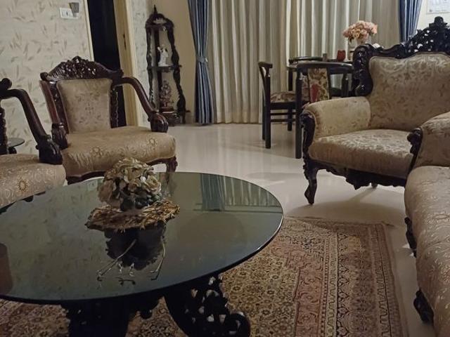 Resale | 4 BHK + 2230 Sq.Ft. Apartment in Richmond Road