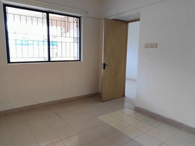 Resale | 4 BHK 2300 Sq.Ft. Apartment in Sunshree Woods