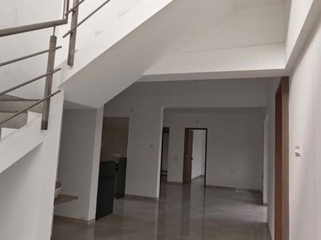 Resale | 4 BHK + 2444 Sq.Ft. Apartment in Pate Seya