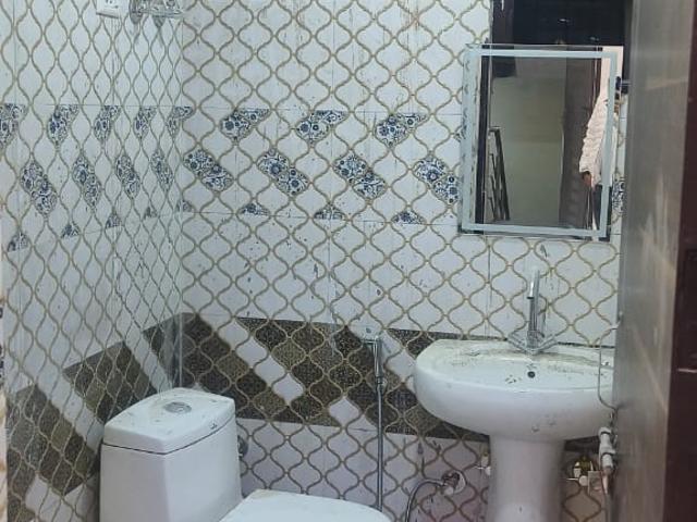 Resale | 4 BHK 2475 Sq.Ft. Apartment in VVIP Addresses