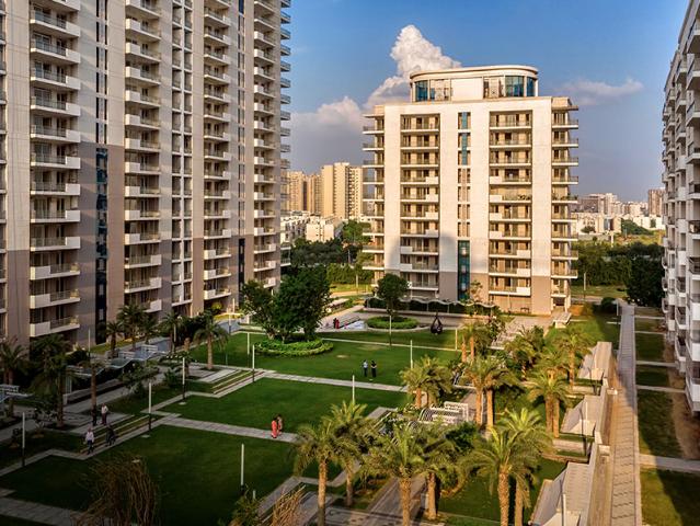 Resale | 4 BHK 2549 Sq.Ft. Apartment in DLF The Ultima