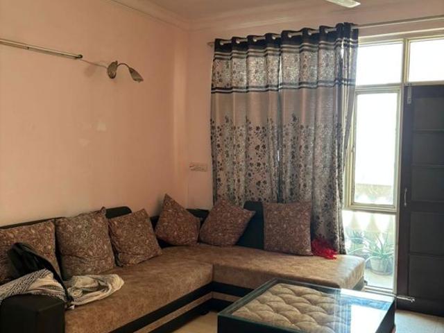 Resale | 4 BHK + 2562 Sq.Ft. Apartment in Orchid Petals