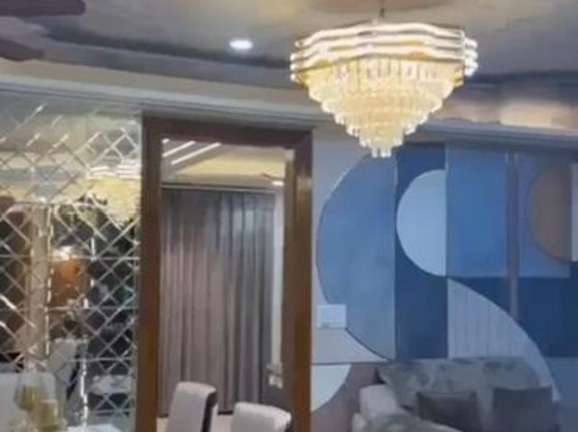 Resale | 4 BHK 2590 Sq.Ft. Apartment in Uninav Bliss