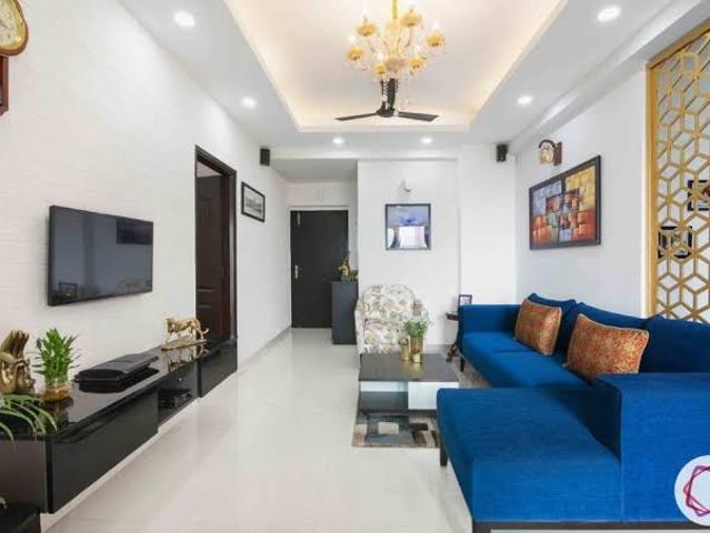 Resale | 4 BHK 2500 Sq.Ft. Apartment in Birla Evara