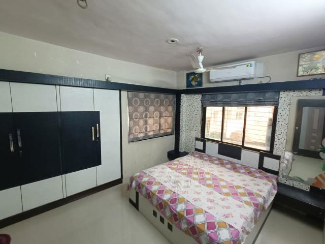 Resale | 4 BHK 2508 Sq.Ft. Apartment in Raichandani Megha Terrace CHS