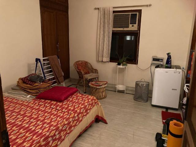 Resale | 4 BHK 250 Sq.Yd. Villa in Greater Kailash I