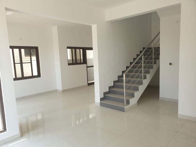 Resale | 4 BHK + 2523 Sq.Ft. Villa in Shriram Chirping Grove