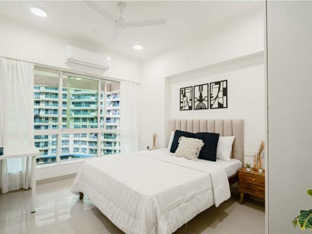 Resale | 4 BHK + 2538 Sq.Ft. Apartment in Oberoi Elysian Tower A