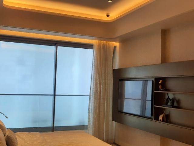 Resale | 4 BHK 2645 Sq.Ft. Apartment in Godrej Skyshore