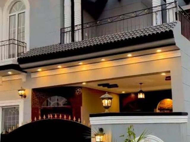 Resale | 4 BHK + 2600 Sq.Ft. Villa in Manas Town