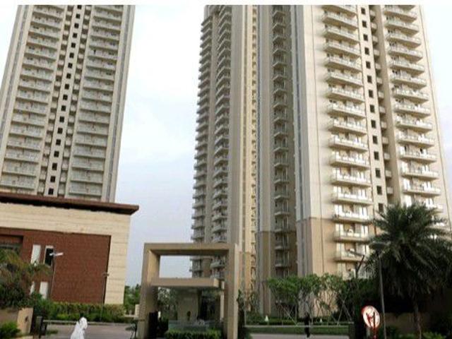 Resale | 4 BHK 2606 Sq.Ft. Apartment in DLF The Primus
