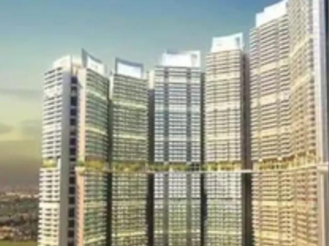 Resale | 4 BHK 2777 Sq.Ft. Apartment in Parel