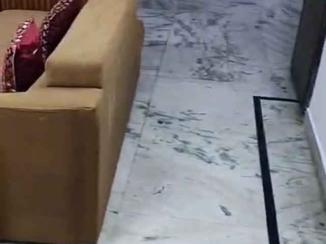 Resale | 4 BHK + 2700 Sq.Ft. Apartment in Supertech Estate