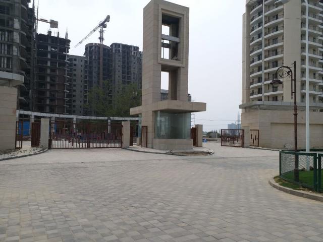 Resale | 4 BHK + 2895 Sq.Ft. Apartment in BPTP Discovery Park