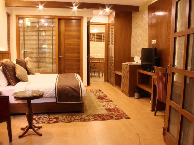 Resale | 4 BHK 2815 Sq.Ft. Apartment in Ramprastha Attalika