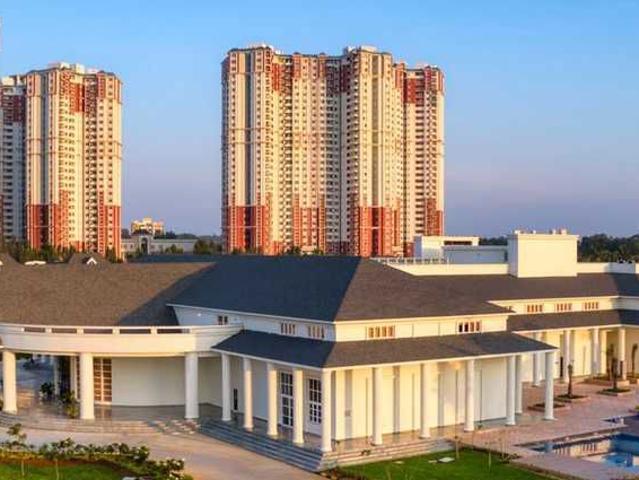 Resale | 4 BHK + 2830 Sq.Ft. Apartment in Prestige Lakeside Habitat