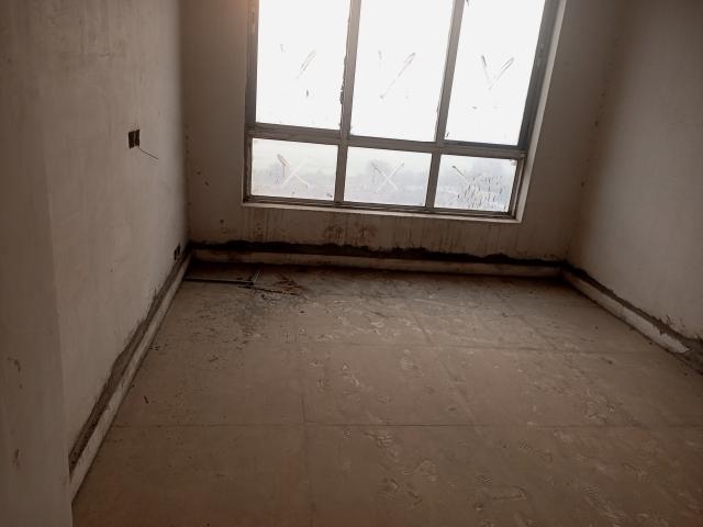 Resale | 4 BHK 2950 Sq.Ft. Apartment in Jaypee Greens Knight Court
