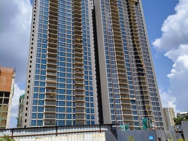 Resale | 4 BHK 2916 Sq.Ft. Penthouse in Kasturi The Balmoral Towers