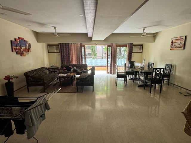 Resale | 4 BHK 2925 Sq.Ft. Apartment in Piri Majestic Apartment