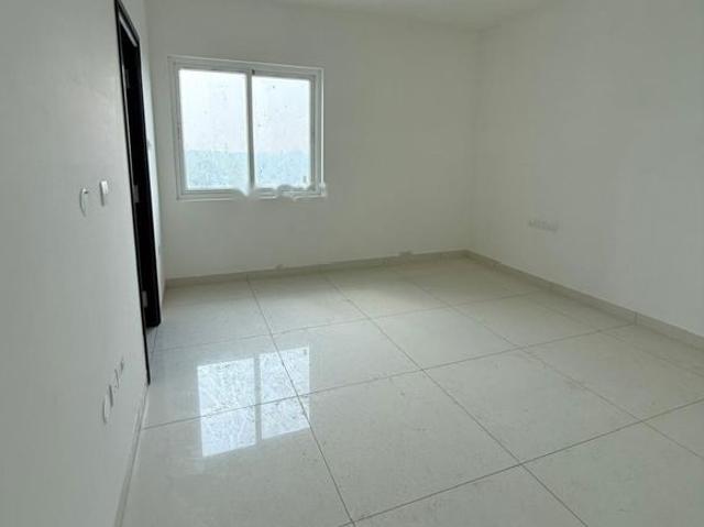 Resale | 4 BHK 2935 Sq.Ft. Apartment in SMR Vinay Iconia Hyderabad