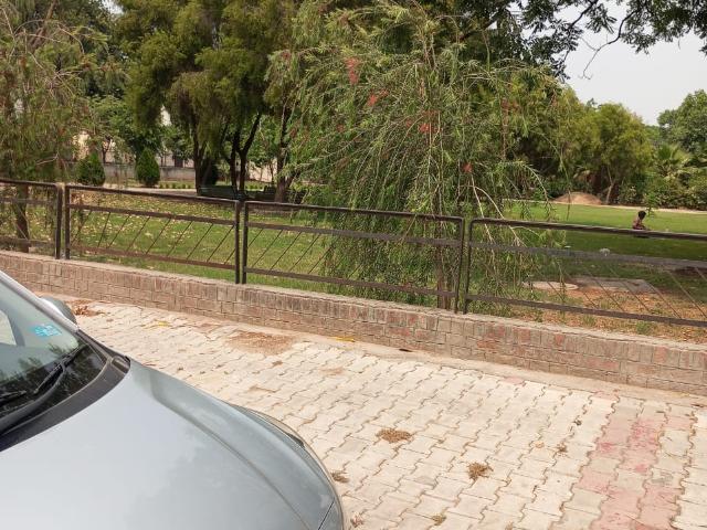 Resale | 4 BHK 300 Sq.Ft. Independent House in GMADA Eco City