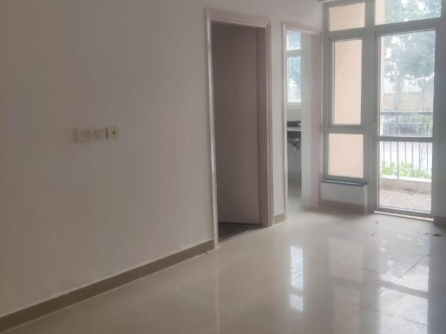 Resale | 4 BHK 300 Sq.Yd. Apartment in Bptp Elite Floor N Block