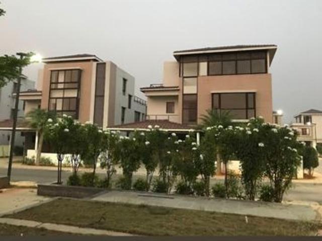 Resale | 4 BHK 3140 Sq.Ft. Villa in Mantri Group Mantri Euphoria
