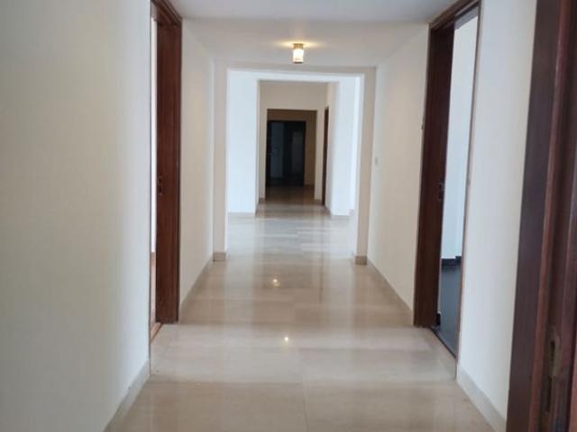 Resale | 4 BHK + 3110 Sq.Ft. Apartment in Vipul Belmonte