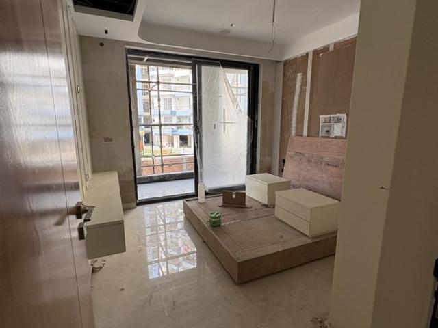 Resale | 4 BHK + 3400 Sq.Ft. Apartment in Imperial Residency Banaura Husainbari