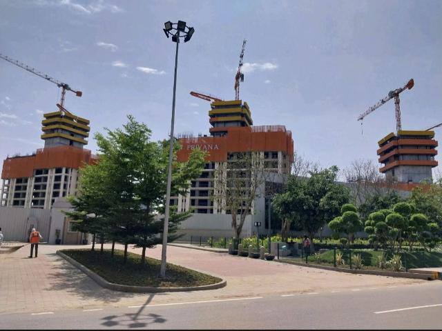 Resale | 4 BHK + 3577 Sq.Ft. Apartment in DLF Privana South