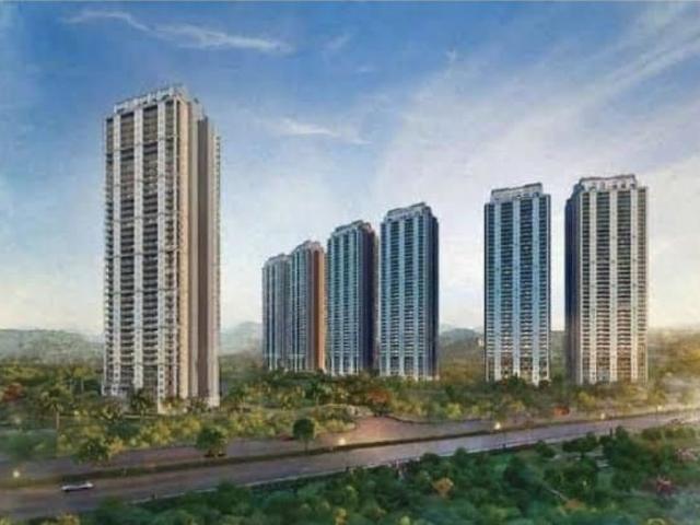 Resale | 4 BHK + 3577 Sq.Ft. Apartment in DLF Privana South