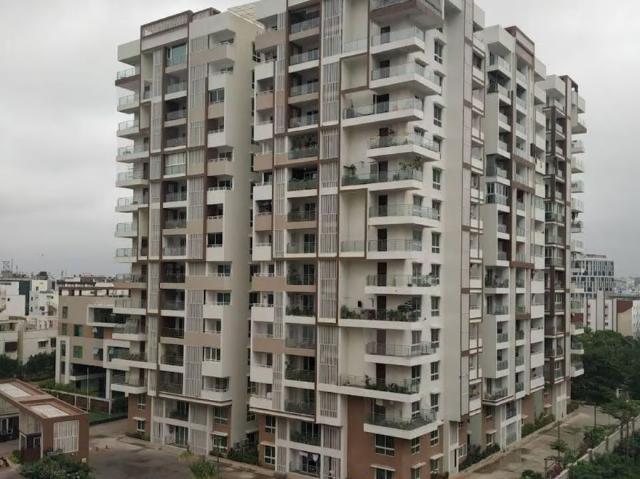 Resale | 4 BHK + 3500 Sq.Ft. Apartment in DSR Reganti
