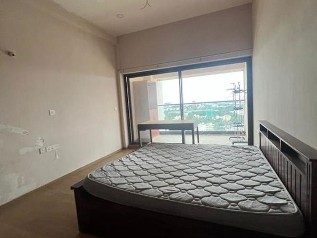 Resale | 4 BHK 3500 Sq.Ft. Apartment in Pramuk MM Meridian