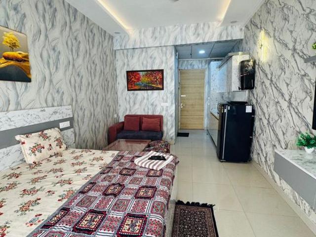 Resale | 4 BHK + 3695 Sq.Ft. Apartment in Apex The Rio