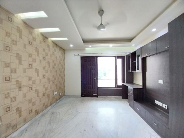 Resale | 4 BHK 3868 Sq.Ft. Apartment in DLF City Phase V