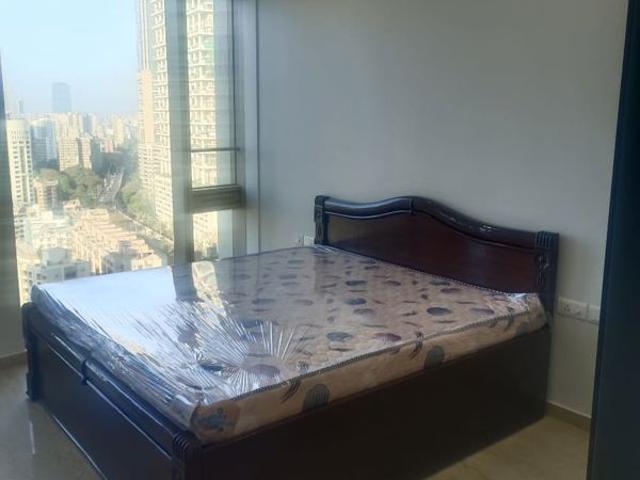 Resale | 4 BHK 3964 Sq.Ft. Apartment in Wadhwa Samarpan