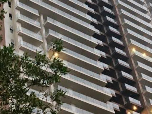 Resale | 4 BHK 3905 Sq.Ft. Apartment in Kalpataru Vista