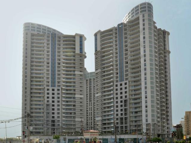 Resale | 4 BHK + 4098 Sq.Ft. Apartment in DLF The Belaire