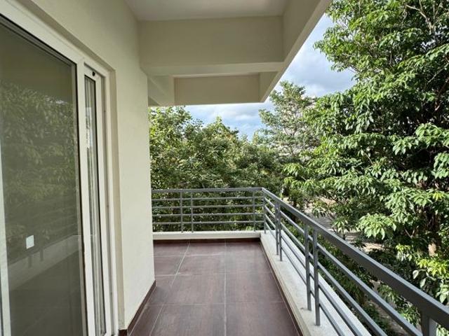 Resale | 4 BHK + 40000 Sq.Ft. Villa in Valmark City Ville